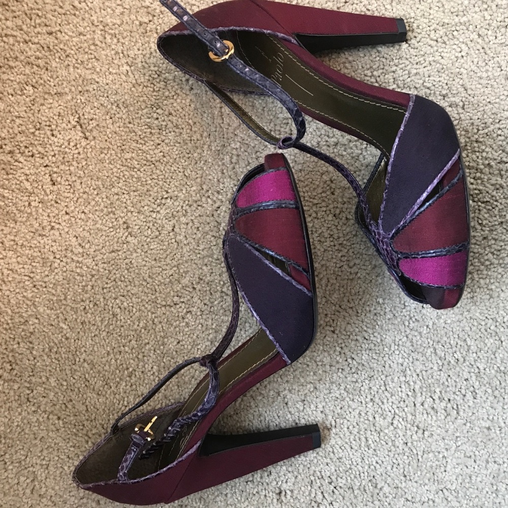 Línea Paolo | Rare T-Strap Heels
